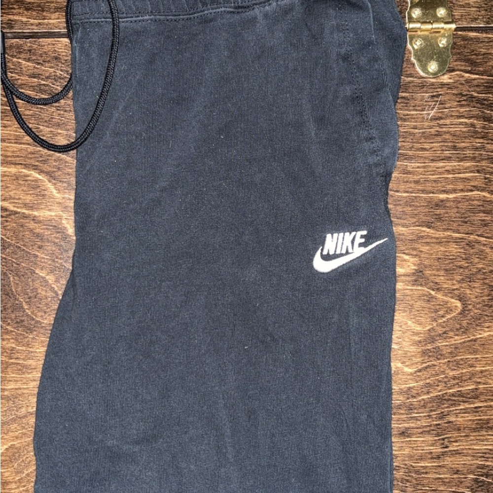 Nike Black Athletic Joggers - Picture 2 of 3
